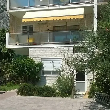 Apartman Renata Omiš Exterior foto